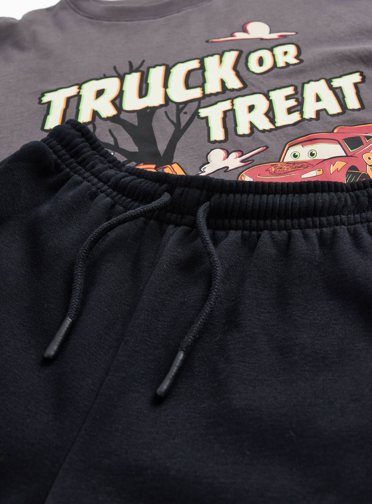Disney Cars Sweatshirt & Jogger Set 7-8 years - Image 2